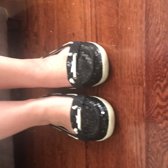 GREAT UC ARIZONA Women’s black and white slip on - Picture 6 of 7